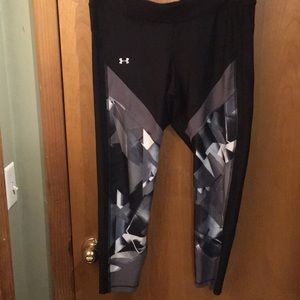 Under armour compression leggings